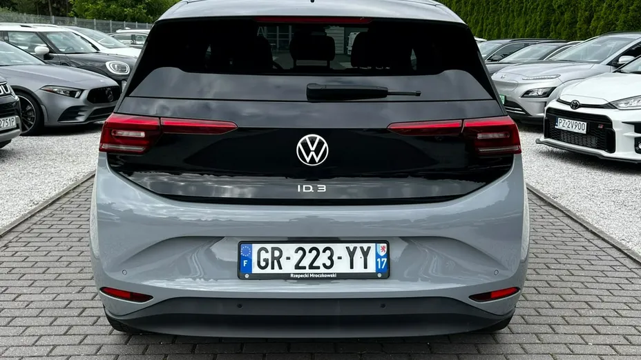 VOLKSWAGEN ID.3 -