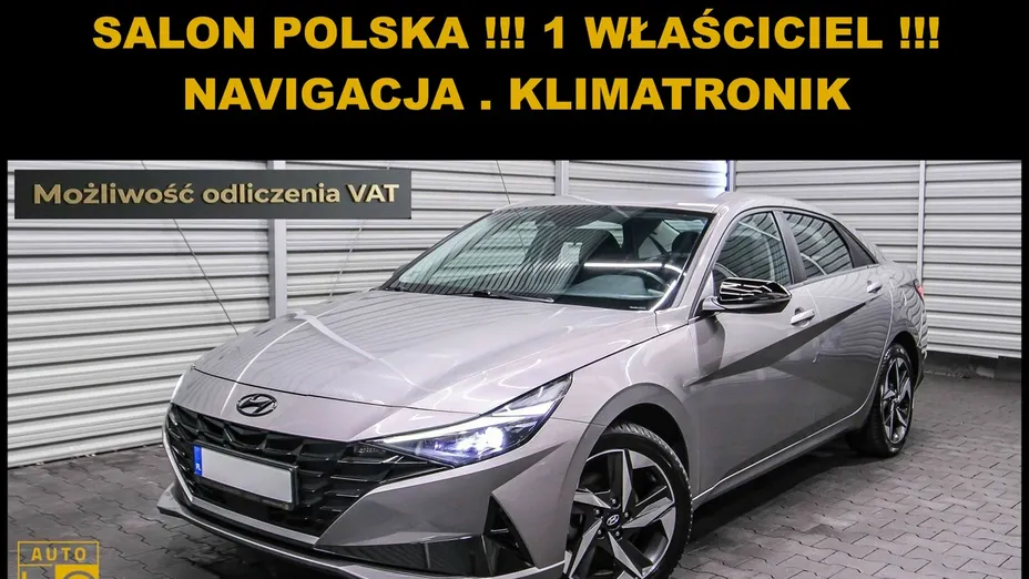 HYUNDAI Elantra -