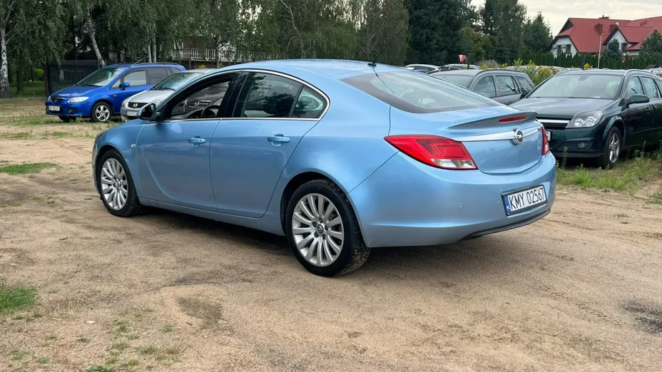 OPEL Insignia -