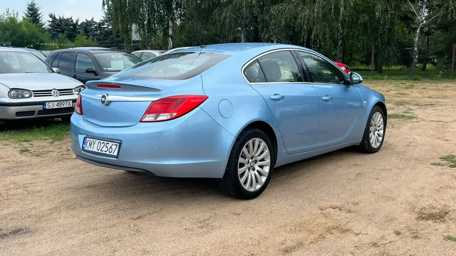 OPEL Insignia -