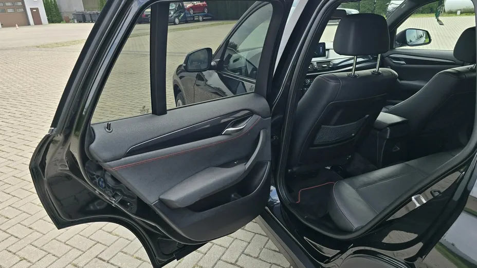 BMW X1 -