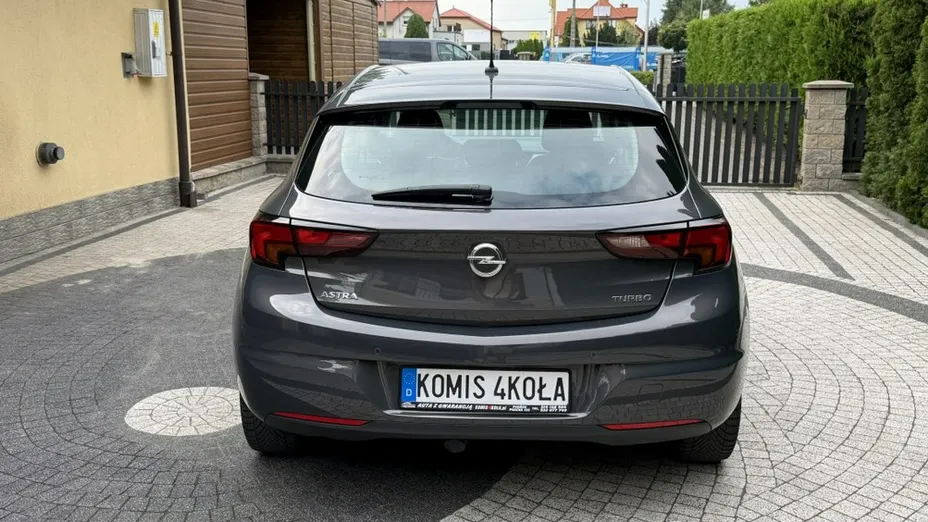 OPEL Astra -