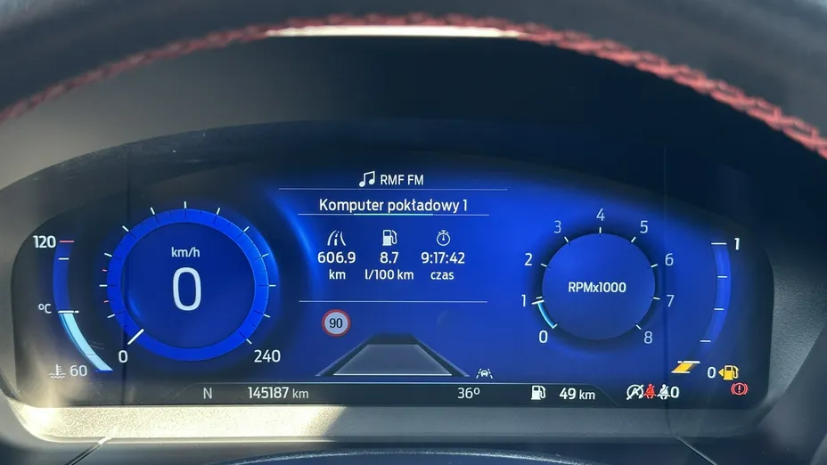 FORD Kuga -