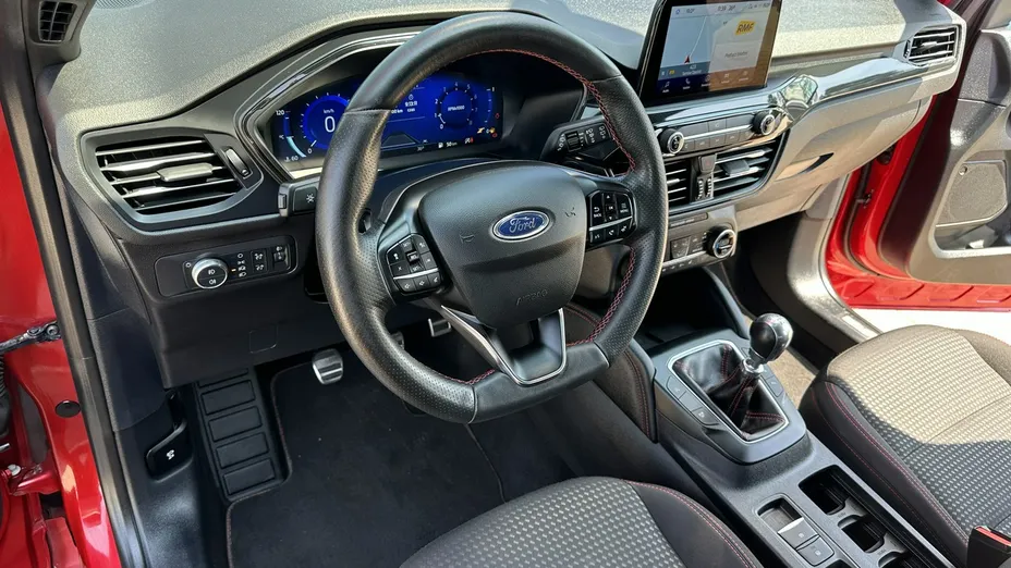FORD Kuga -