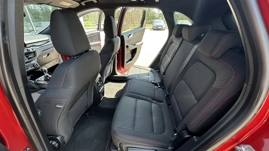 FORD Kuga -