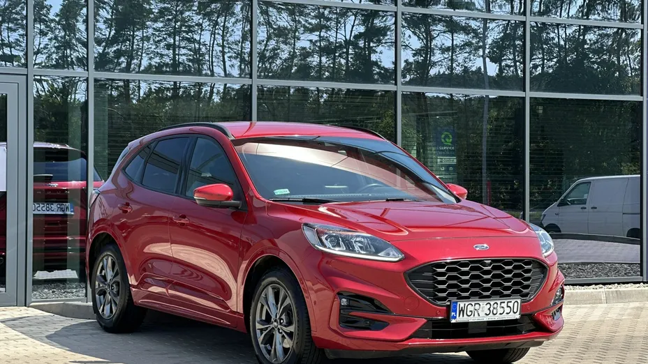 FORD Kuga -