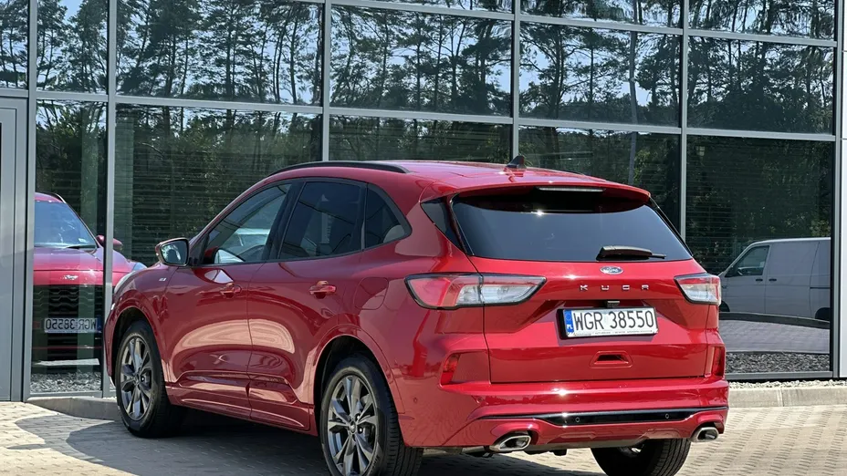 FORD Kuga -