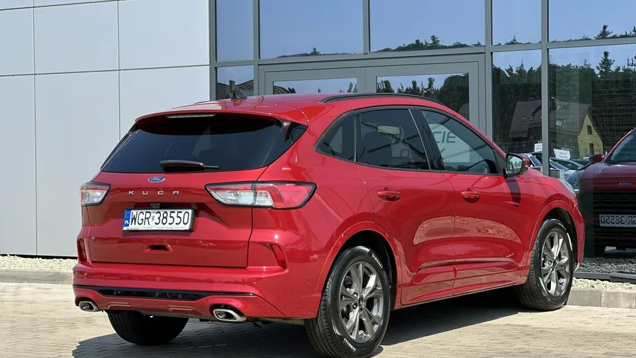 FORD Kuga -