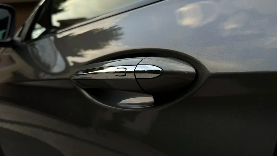 OPEL Insignia -