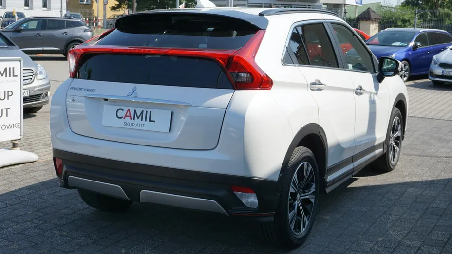 MITSUBISHI Eclipse Cross -