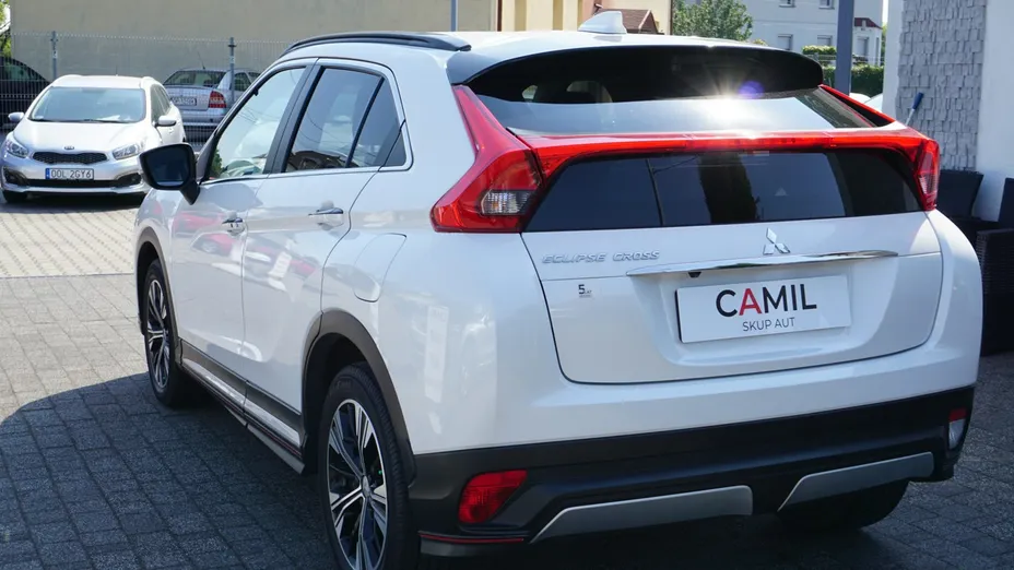 MITSUBISHI Eclipse Cross -