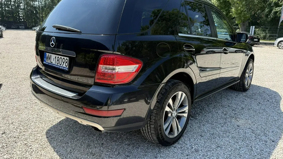 MERCEDES-BENZ ML -