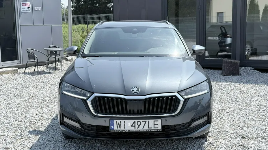 SKODA Octavia -
