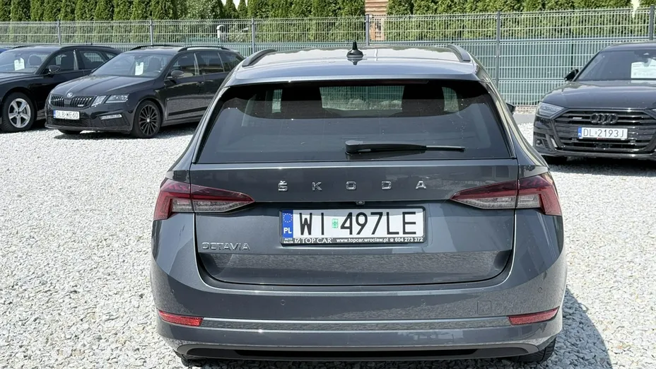 SKODA Octavia -