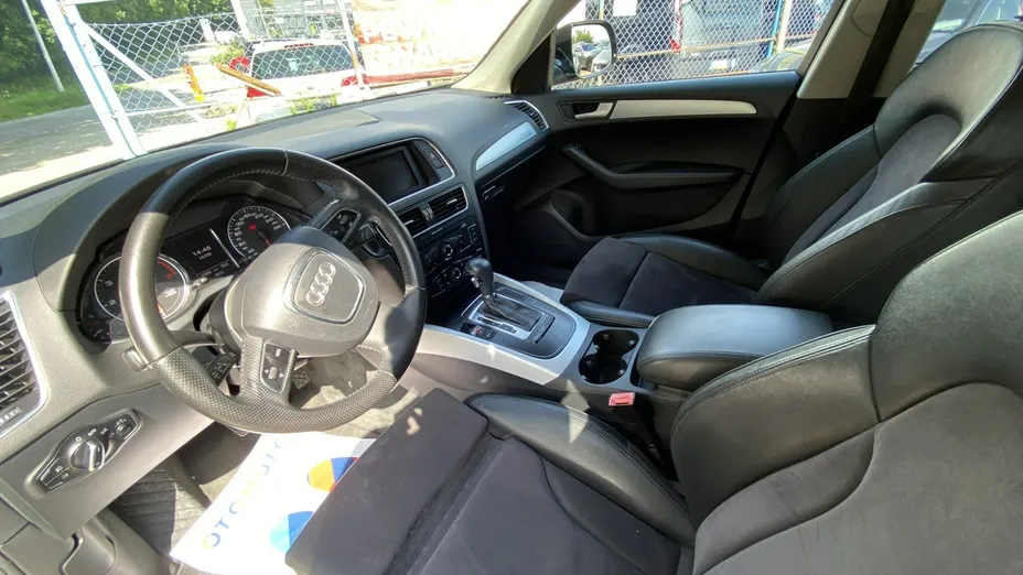 AUDI Q5 -