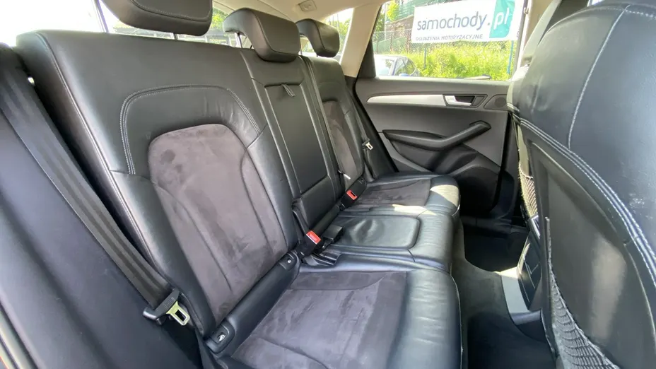 AUDI Q5 -