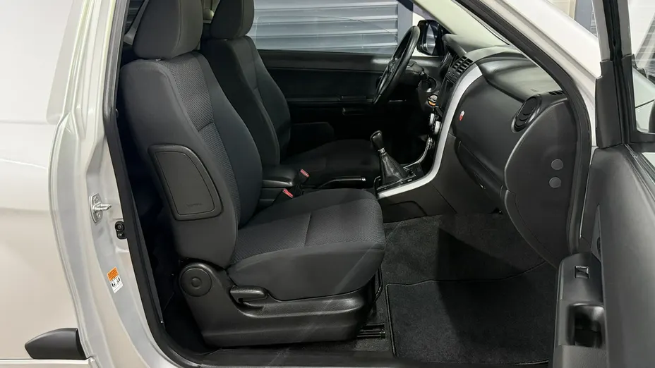 SUZUKI Grand Vitara -