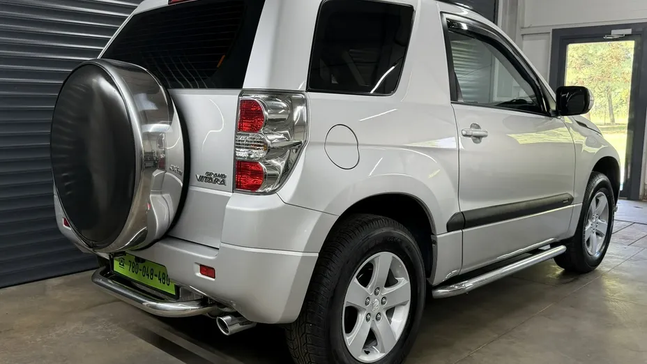 SUZUKI Grand Vitara -
