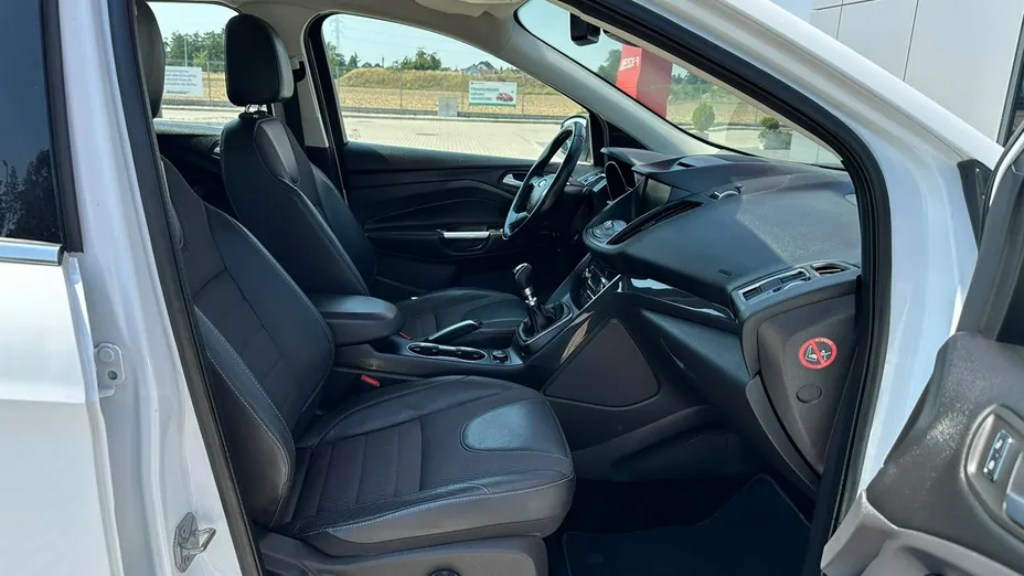 FORD Kuga -