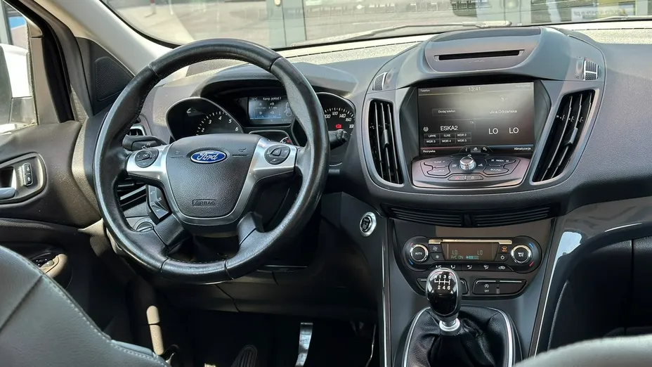 FORD Kuga -