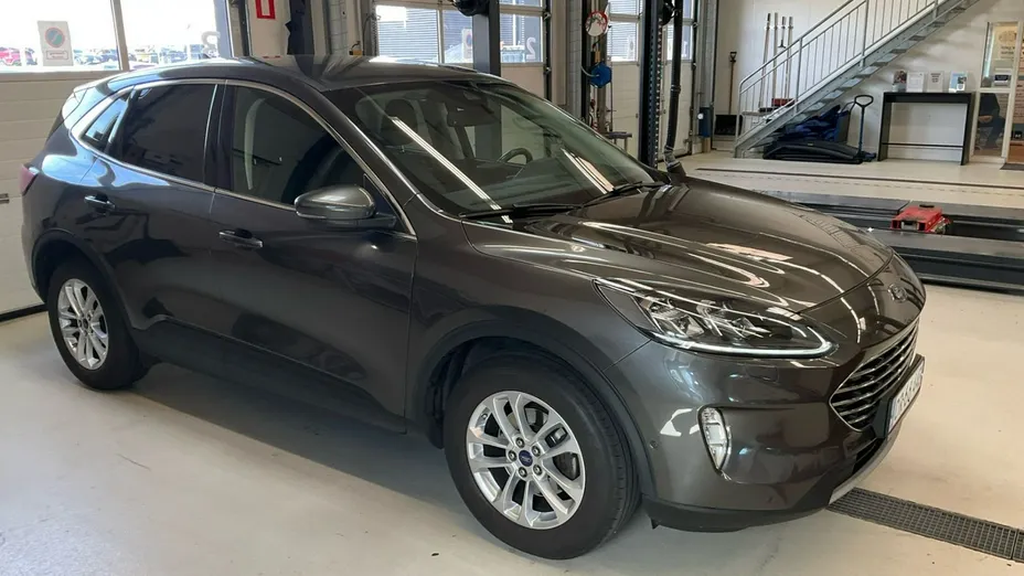FORD Kuga -