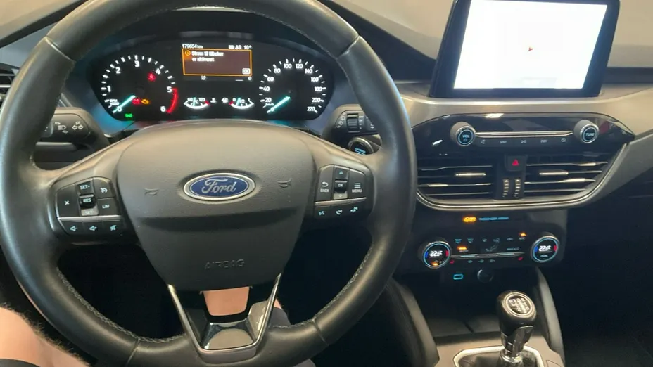 FORD Kuga -