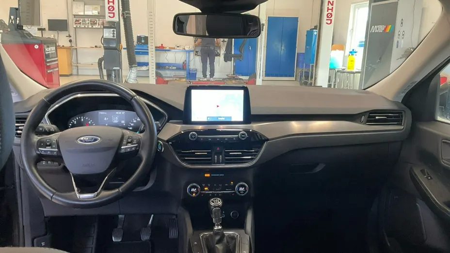 FORD Kuga -