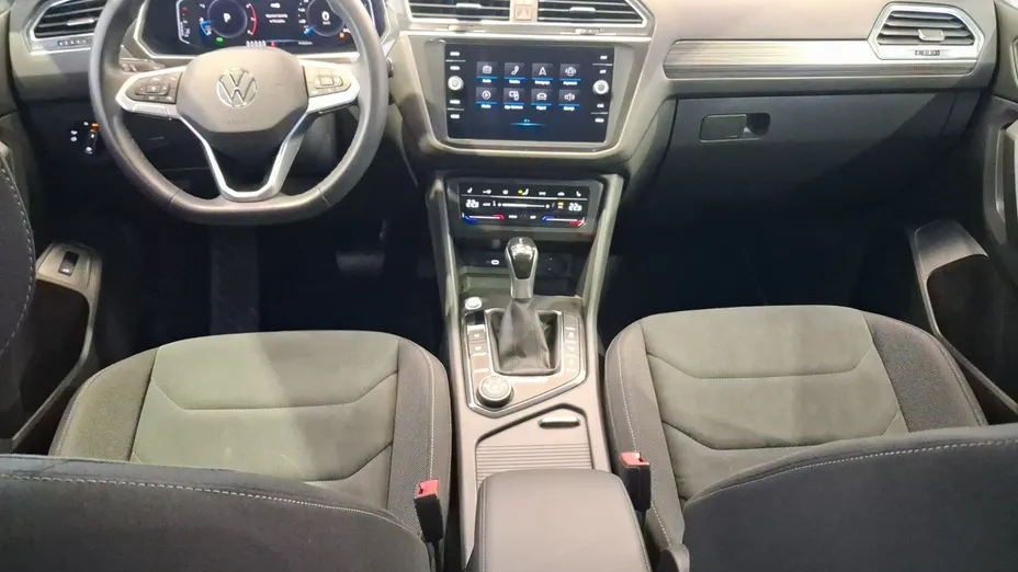 VOLKSWAGEN Tiguan Allspace -