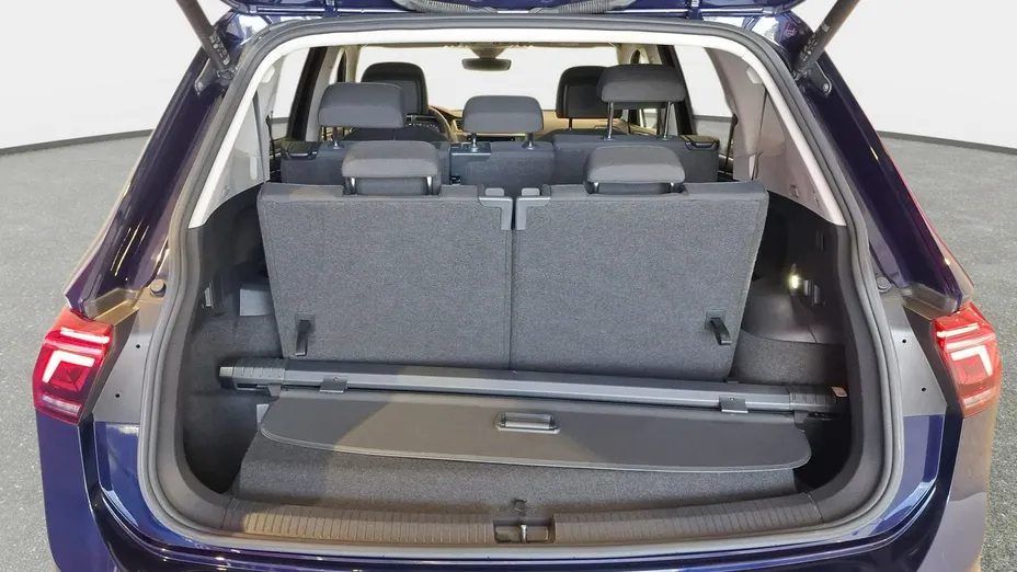 VOLKSWAGEN Tiguan Allspace -