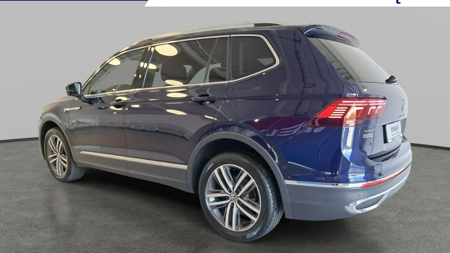 VOLKSWAGEN Tiguan Allspace -