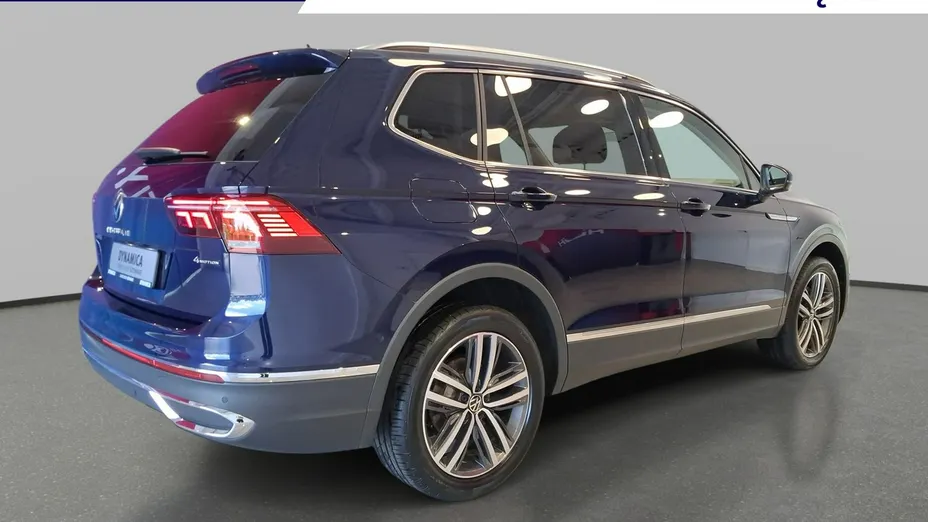 VOLKSWAGEN Tiguan Allspace -