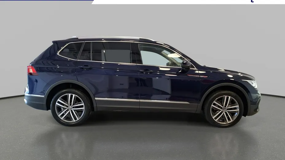 VOLKSWAGEN Tiguan Allspace -