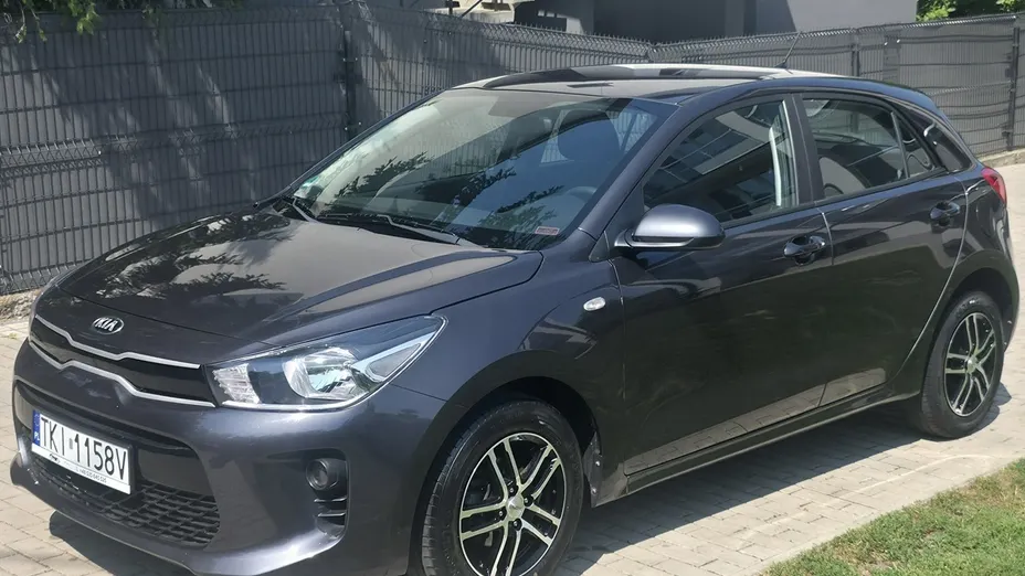 KIA Rio -