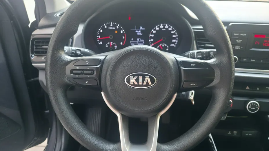 KIA Rio -