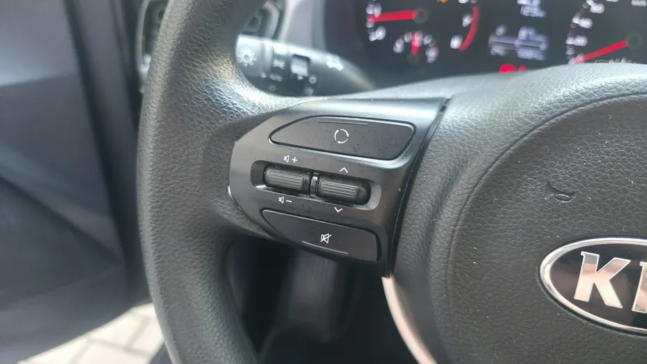 KIA Rio -