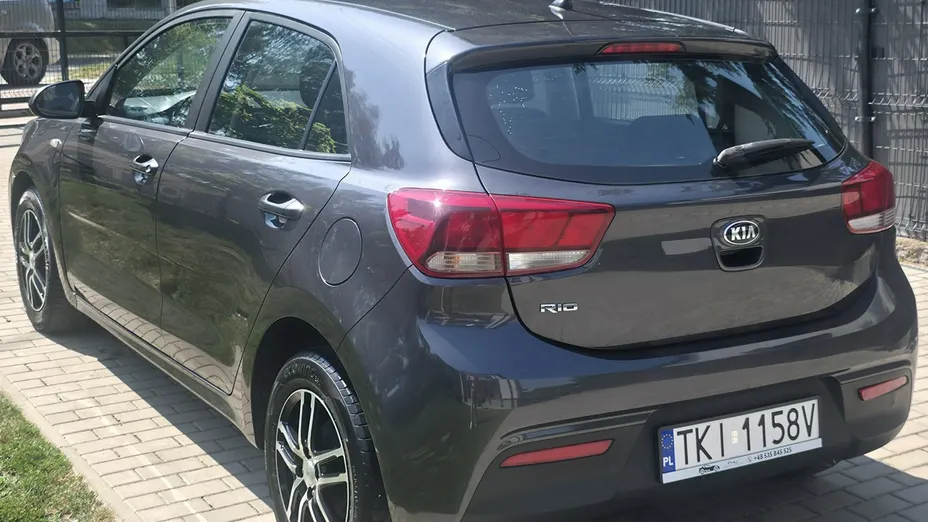 KIA Rio -