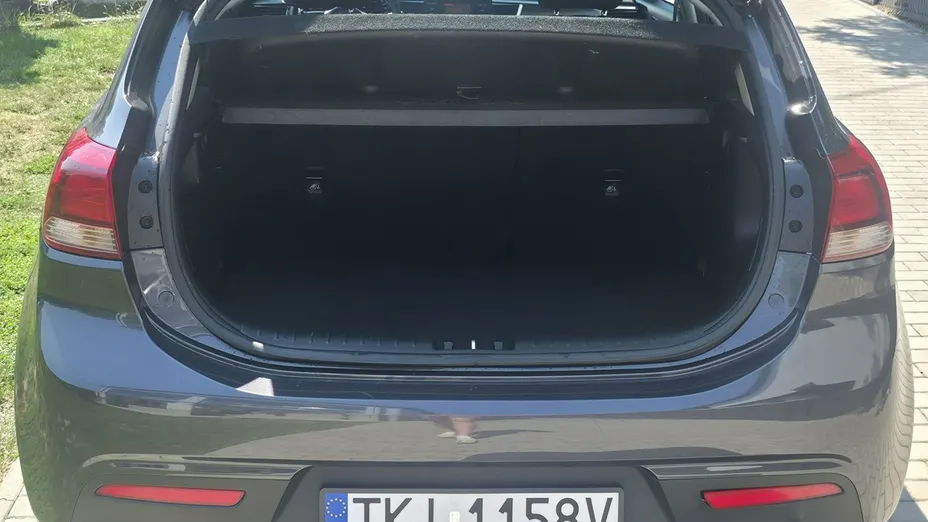 KIA Rio -