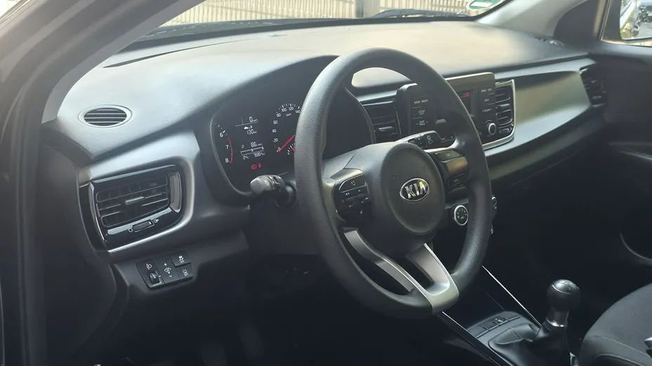 KIA Rio -