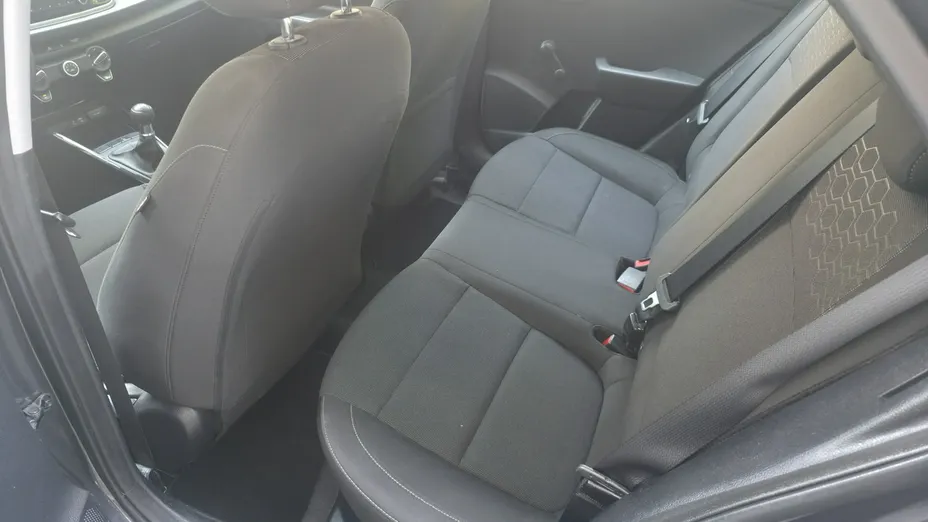 KIA Rio -