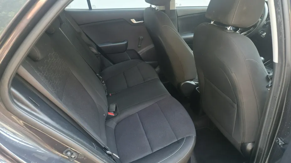 KIA Rio -