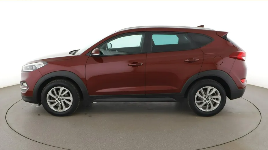 HYUNDAI Tucson -