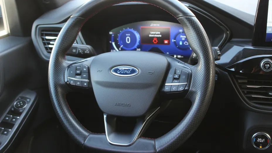 FORD Kuga -