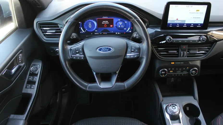 FORD Kuga -