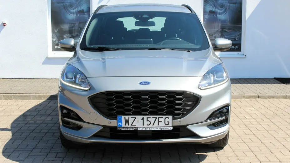 FORD Kuga -