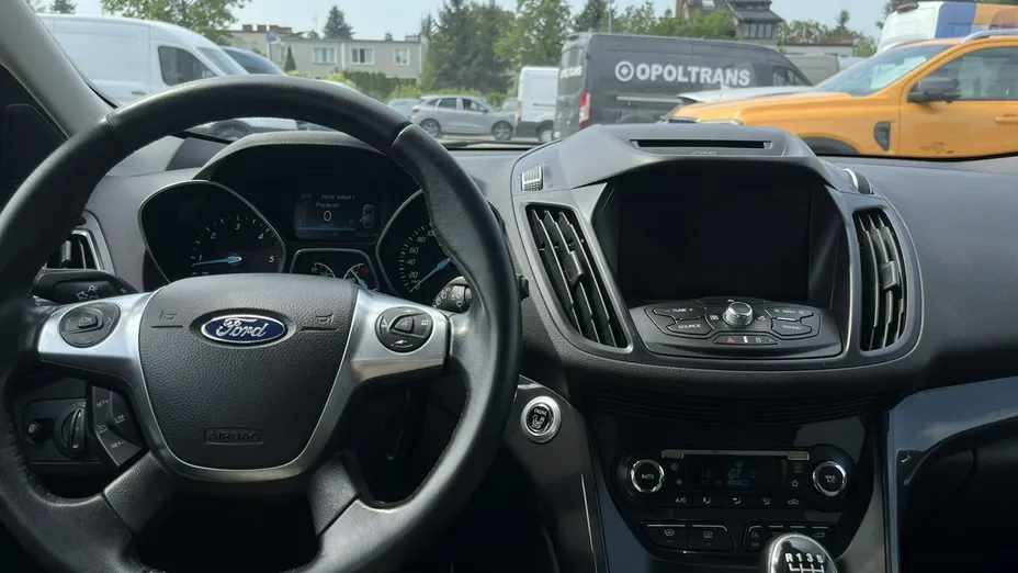 FORD Kuga -