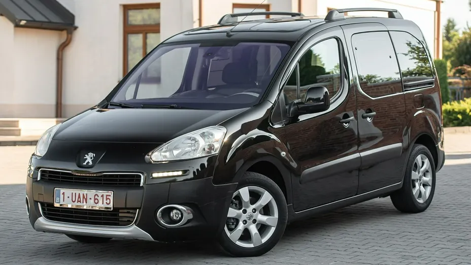PEUGEOT Partner -