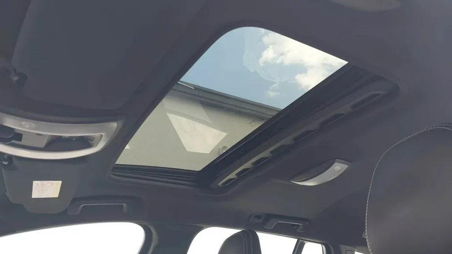 VOLVO V60 -