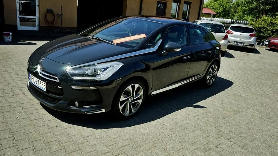 CITROEN DS5 -