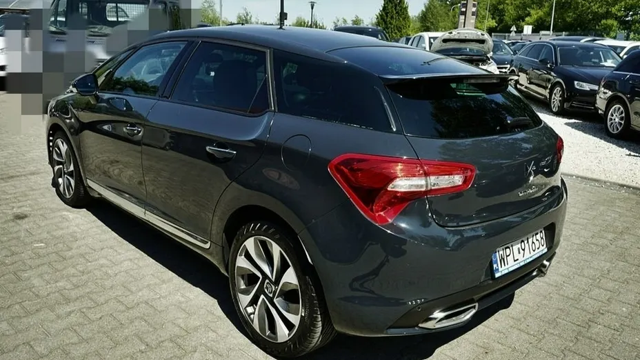 CITROEN DS5 -