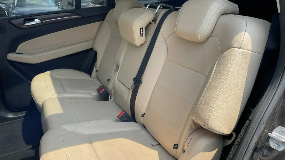 MERCEDES-BENZ GLS -